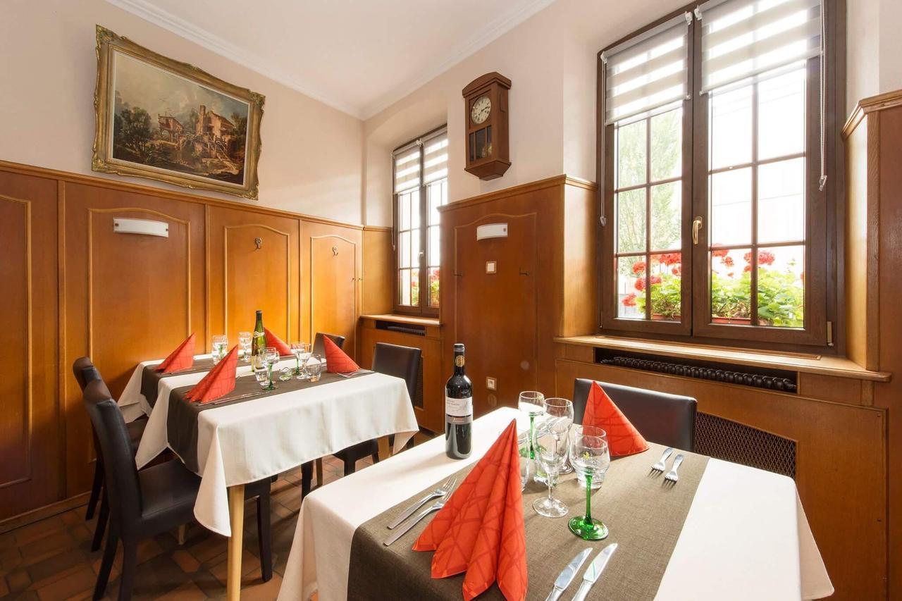 Hotel Restaurant De L'Europe Wissembourg Bagian luar foto
